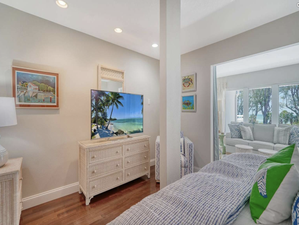 Longboat Key Gulf View Two Bedroom Vacation Rental PLUS DEN (3 bedrms)